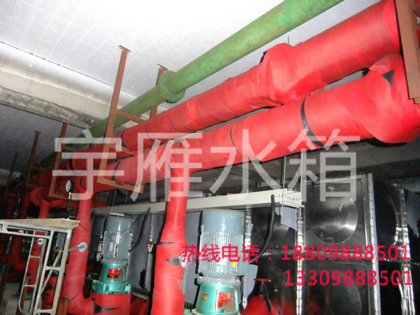 沈阳中、小学热水箱及配套设备